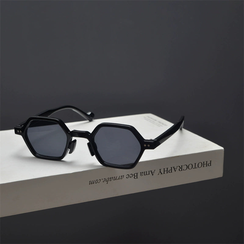 Thin Polygonal style street fashion summer sunglass for men and women