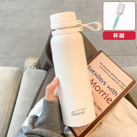 Simple large capacity portable thermal water bottle