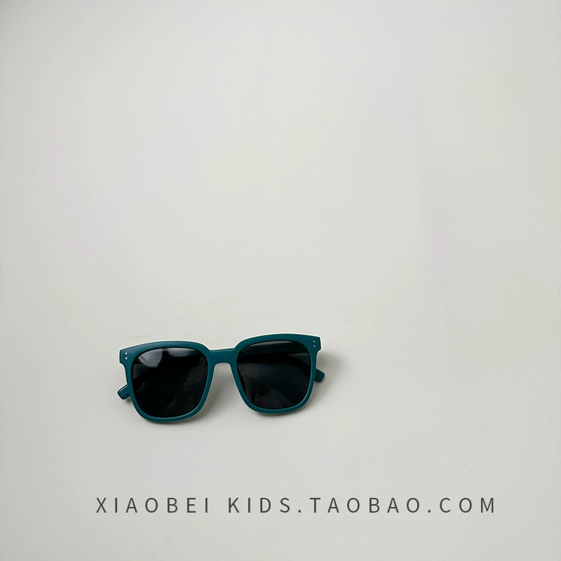 Kids sunshades , polarized sunglass for boys and girls